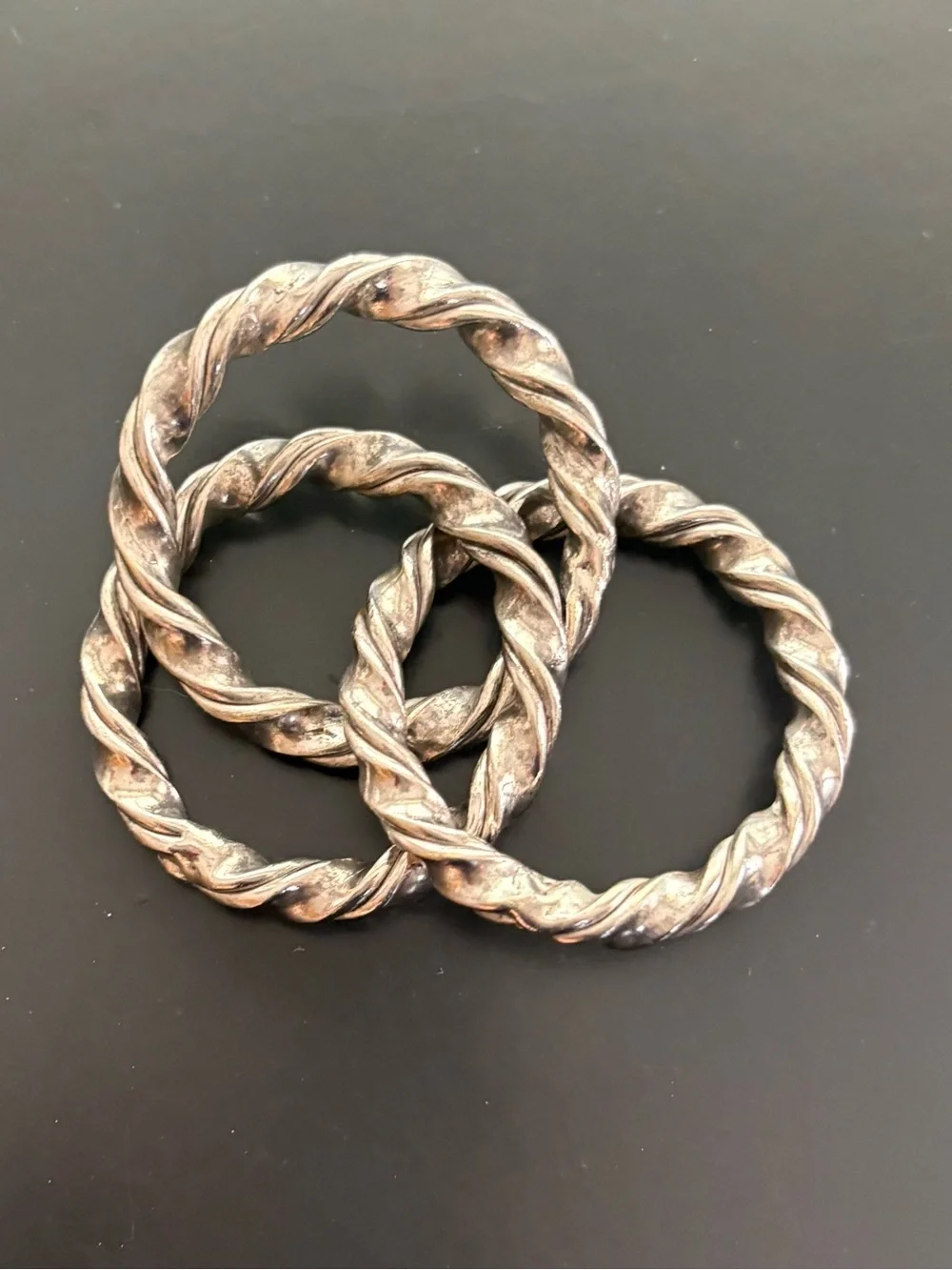 Triple Twisted Silver-tone Napkin Rings Heavy Metal Napkin Rings Set of Four 4